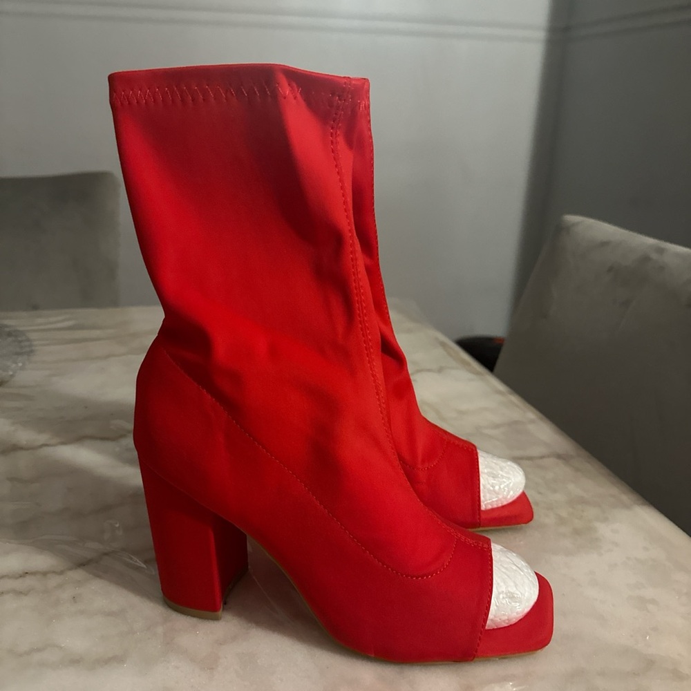 Red heel boots